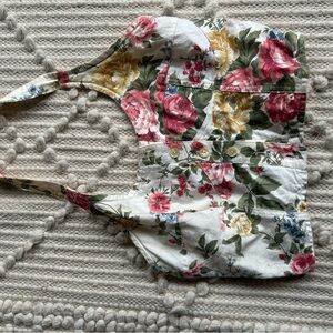 Vintage Moda International Sleeveless Top